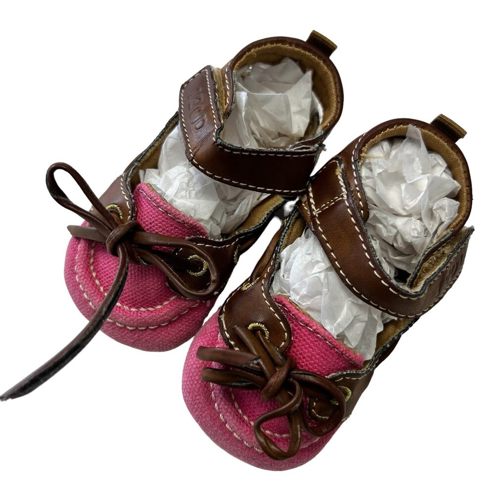 Izod Infant Girl Size 2 Crib shoes Leather Canvas Pink Brown Soft Sole Sandals